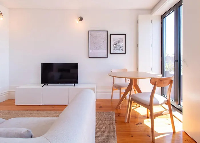 Lejlighed Stylish & Sunny 2br Near Heroismo By Lovelystay *